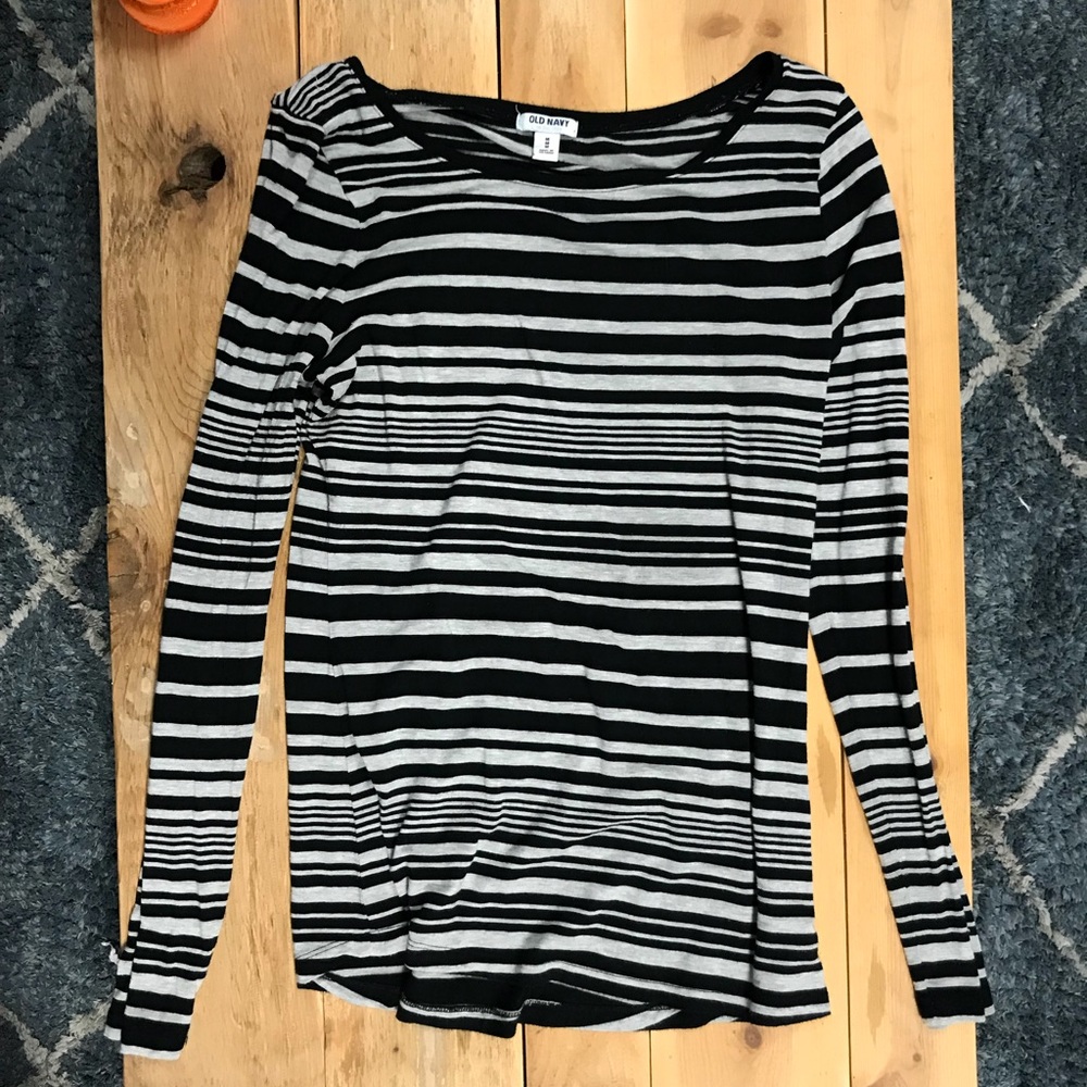 Old Navy black and grey striped shirt